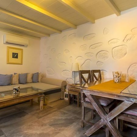 Lavish Suites Agios Ioannis Diakoftis Екстер'єр фото