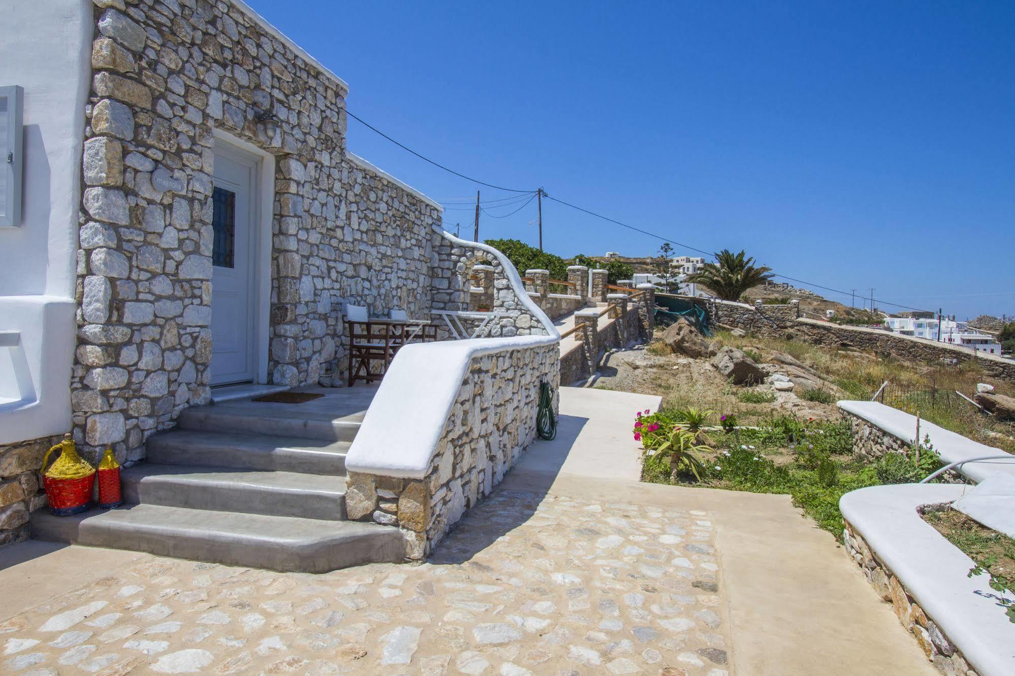 Lavish Suites Agios Ioannis Diakoftis Екстер'єр фото