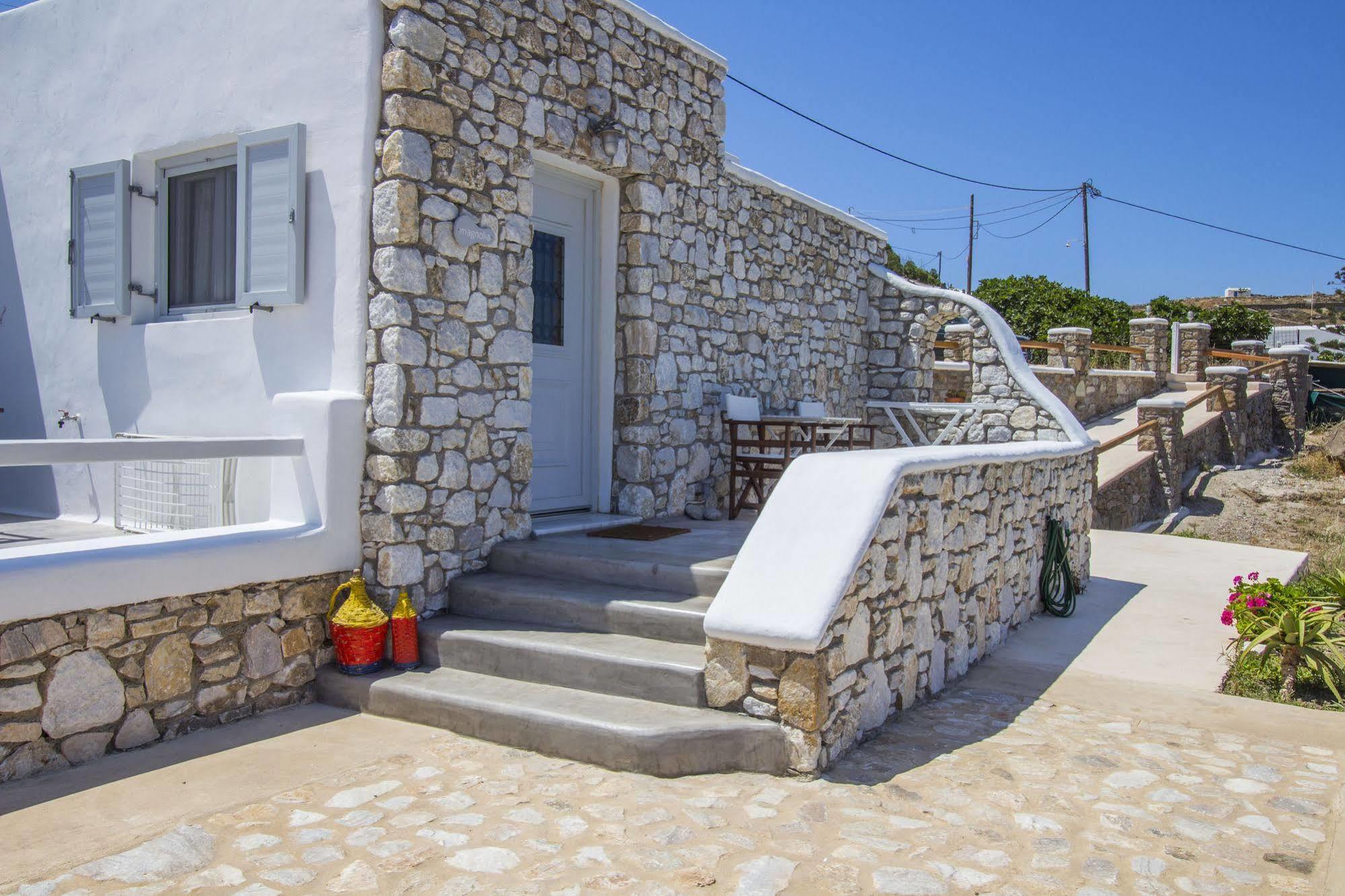 Lavish Suites Agios Ioannis Diakoftis Екстер'єр фото