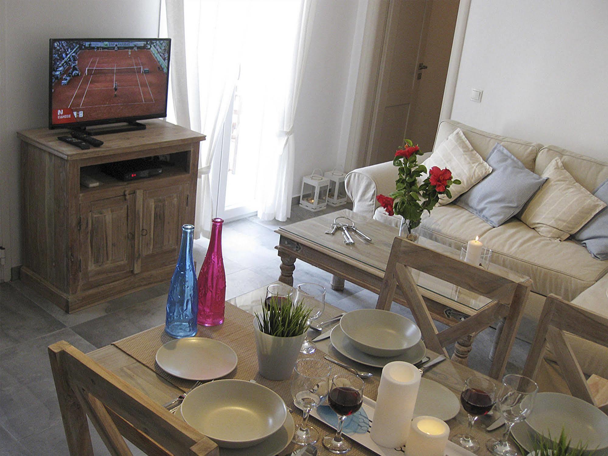Lavish Suites Agios Ioannis Diakoftis Екстер'єр фото