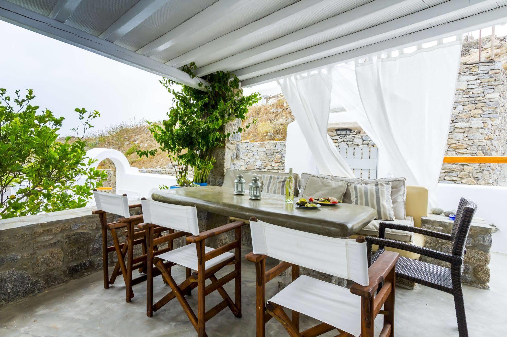 Lavish Suites Agios Ioannis Diakoftis Екстер'єр фото