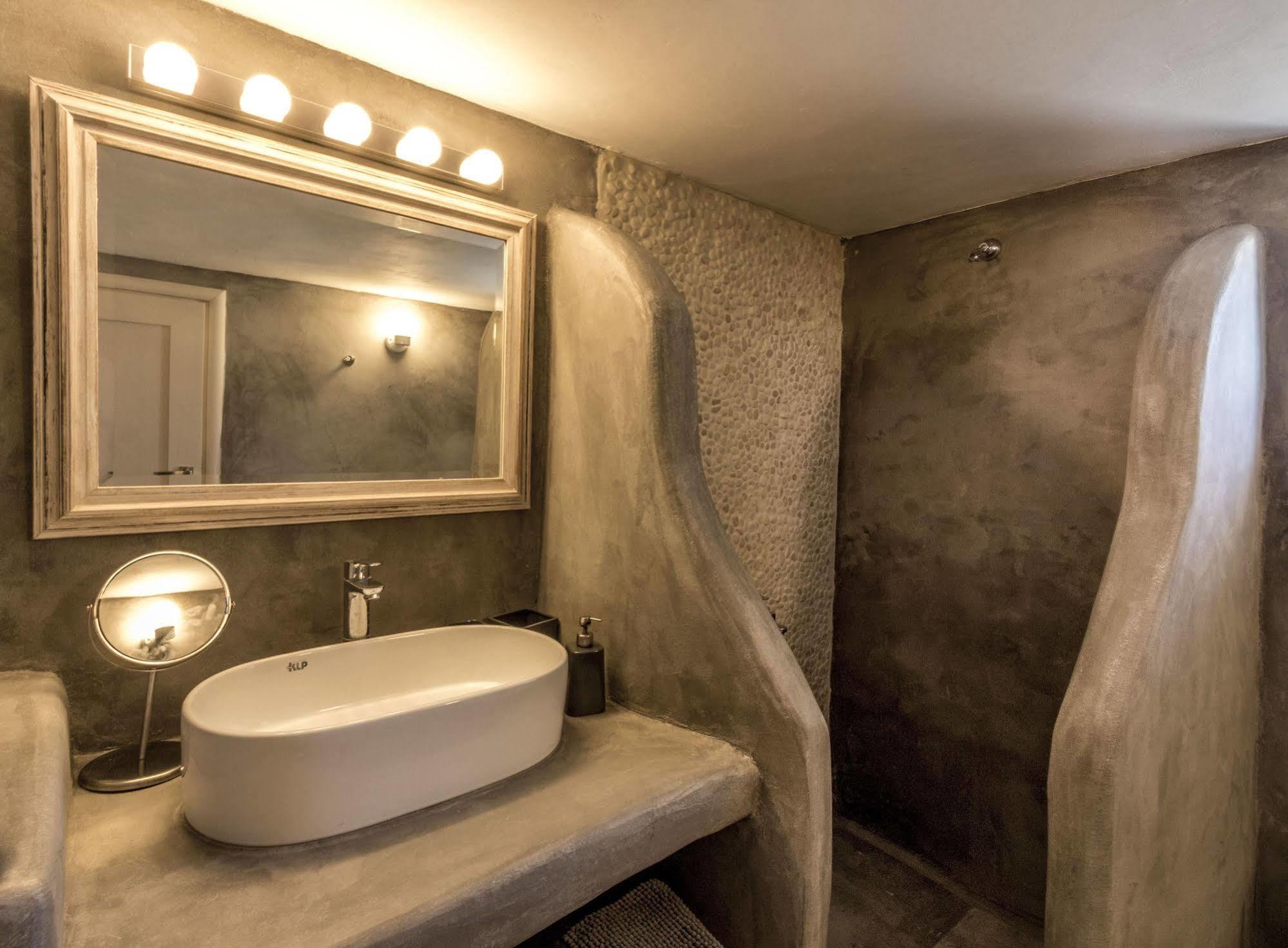 Lavish Suites Agios Ioannis Diakoftis Екстер'єр фото