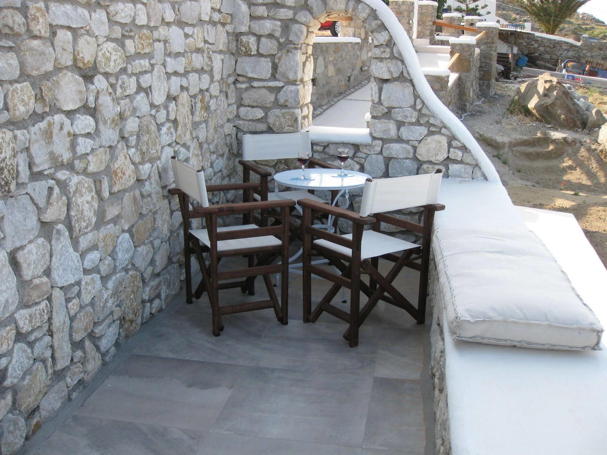 Lavish Suites Agios Ioannis Diakoftis Екстер'єр фото