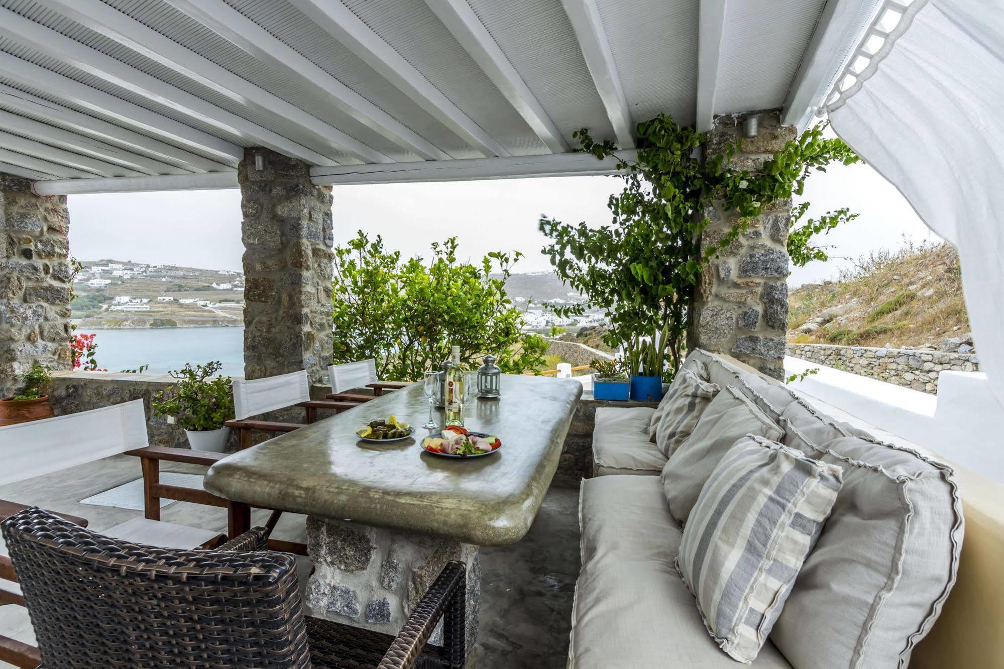 Lavish Suites Agios Ioannis Diakoftis Екстер'єр фото