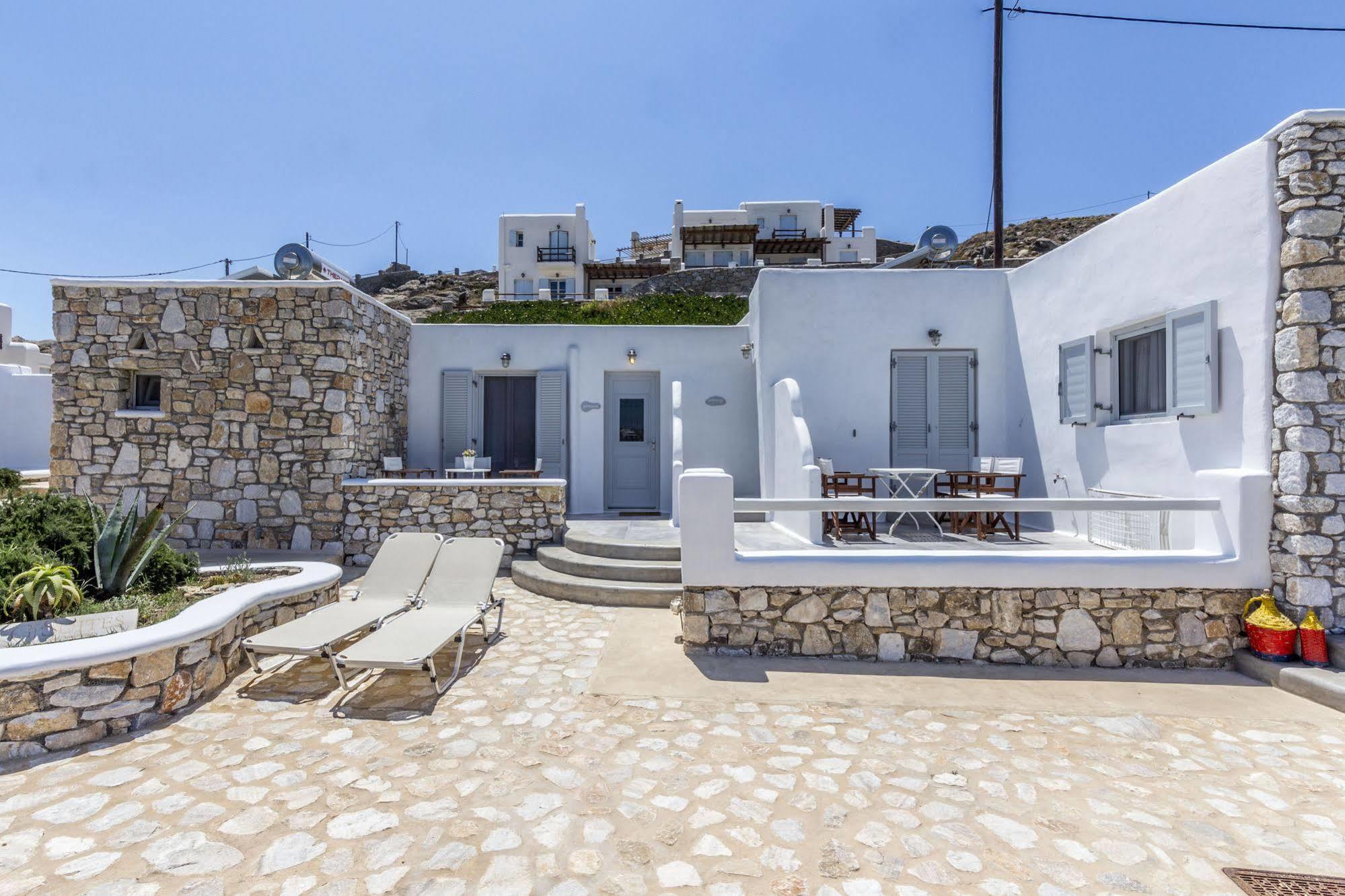 Lavish Suites Agios Ioannis Diakoftis Екстер'єр фото